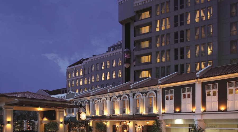 Village Hotel Albert Court Facade