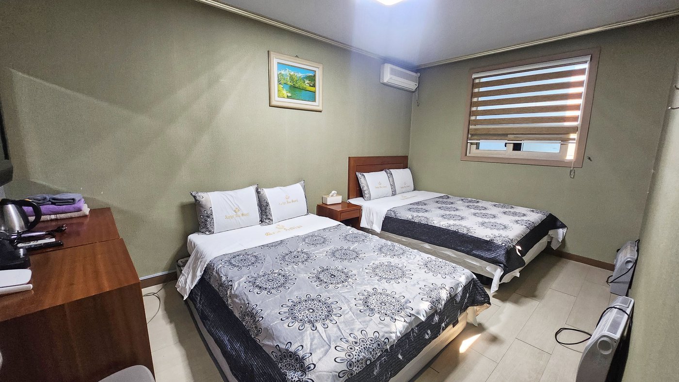 Amiga Inn Seoul Hotel Rooms: Pictures & Reviews - Tripadvisor