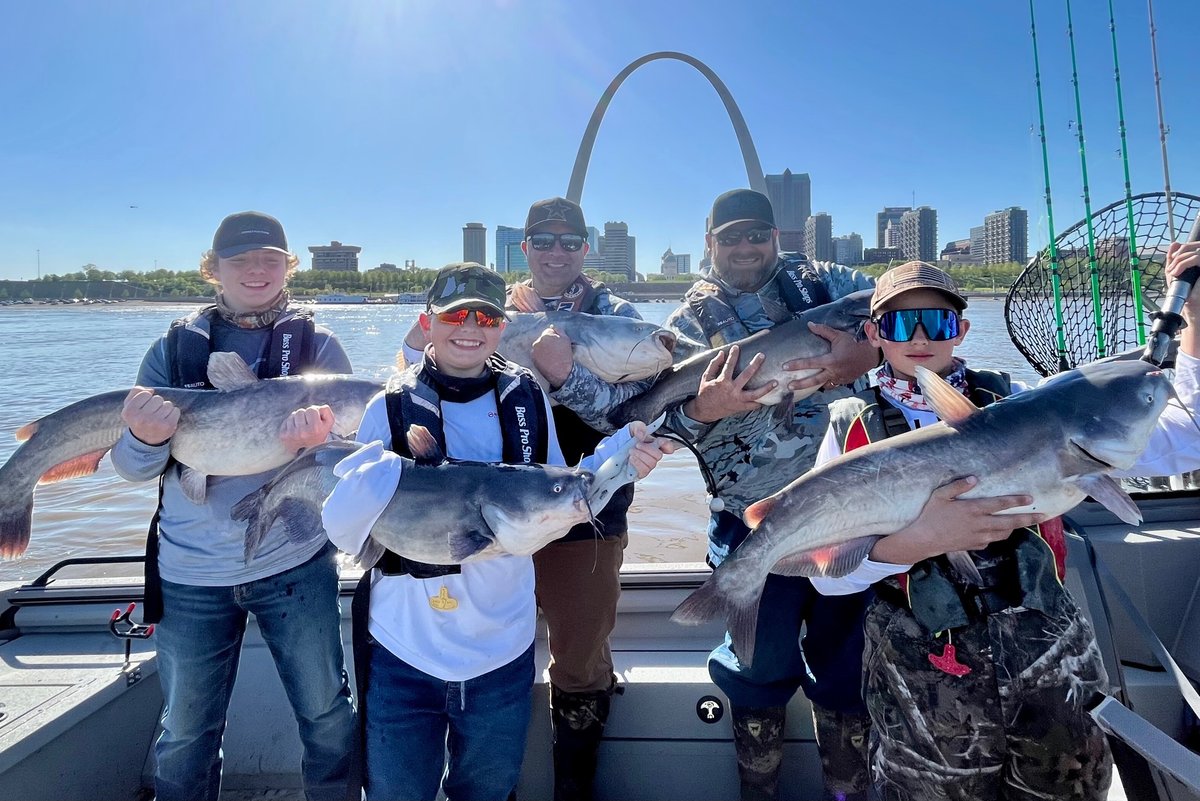 ShowMe Catfishing trophy guide service (2025) All You Need to Know BEFORE You Go