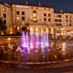 Piazza Facing Exterior