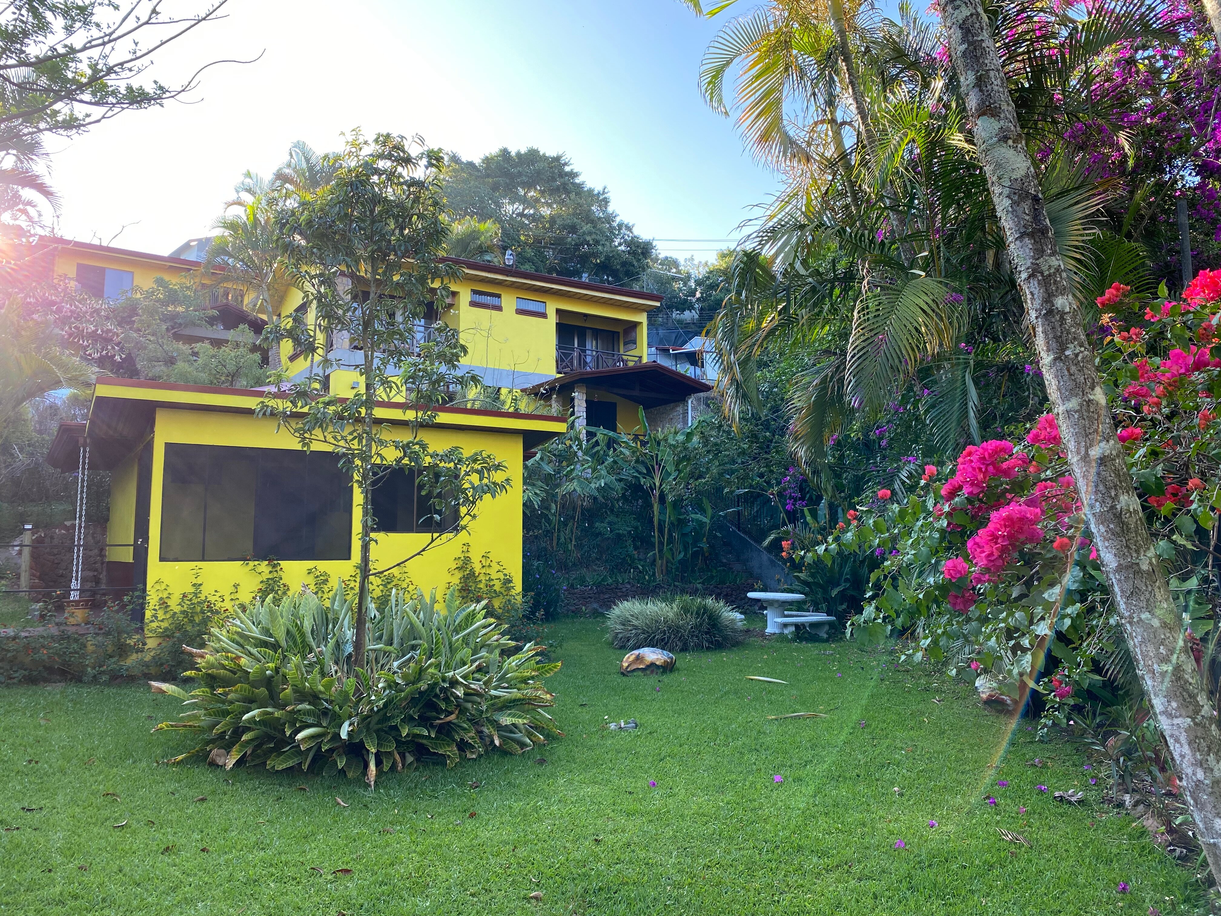 LA TERRAZA GUEST HOUSE B&B (Grecia, Costa Rica) - Tarifs 2024