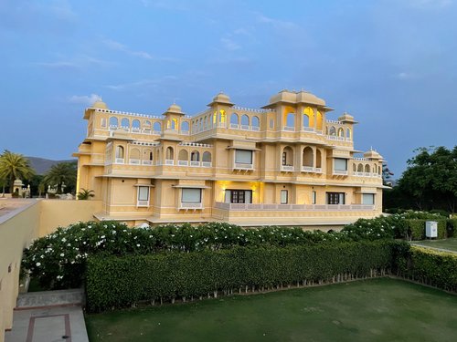 THE VIJAYRAN PALACE BY ROYAL QUEST RESORTS (Kookas) - Resort Reviews ...