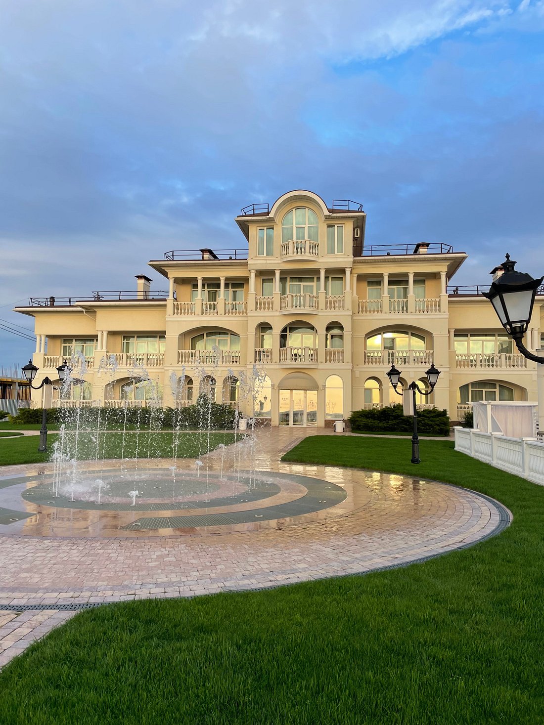 HOTEL PREVYSOKOV (Песчаное) - отзывы и фото - Tripadvisor