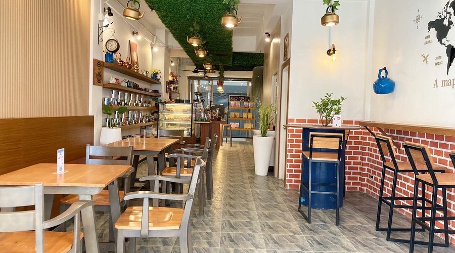 Café area