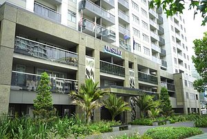Nesuto Stadium Hotel and Apartments in Auckland Central