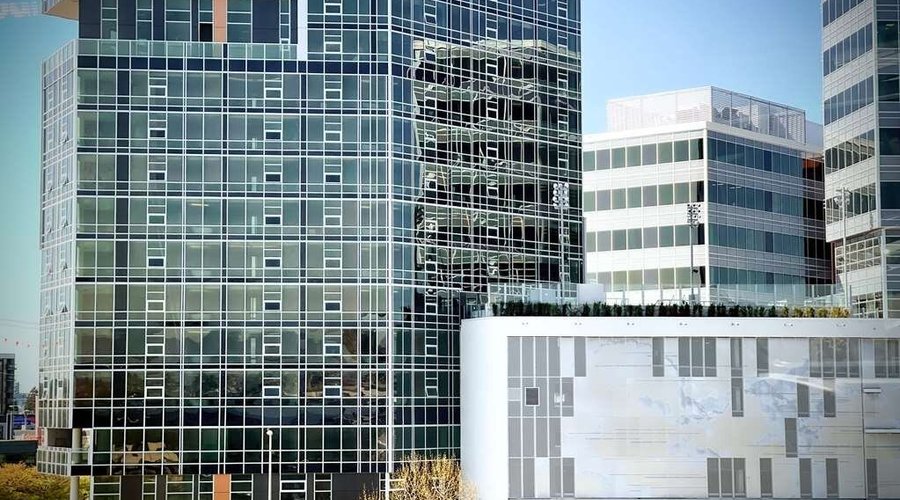 Exterior Versante Hotel Vancouver Airport