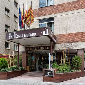 Catalonia Mikado Entrance