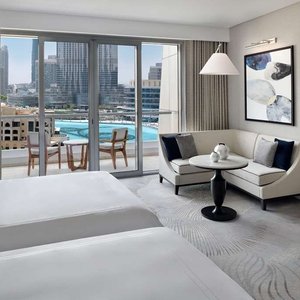 ADH ADDTH ROOMS CLUB FOUNTAIN VIEW TWIN ROOM AMBIENT HR