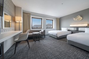 Room & Suite