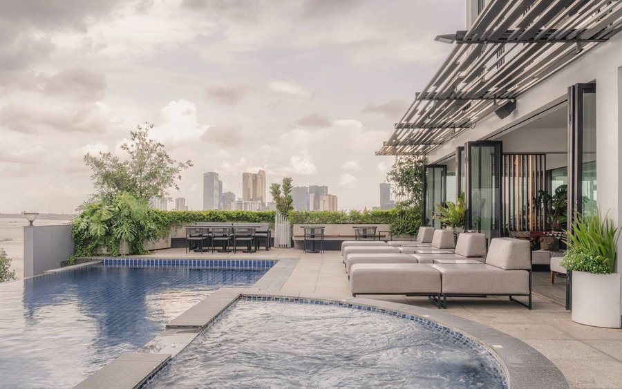 Rooftop Pool