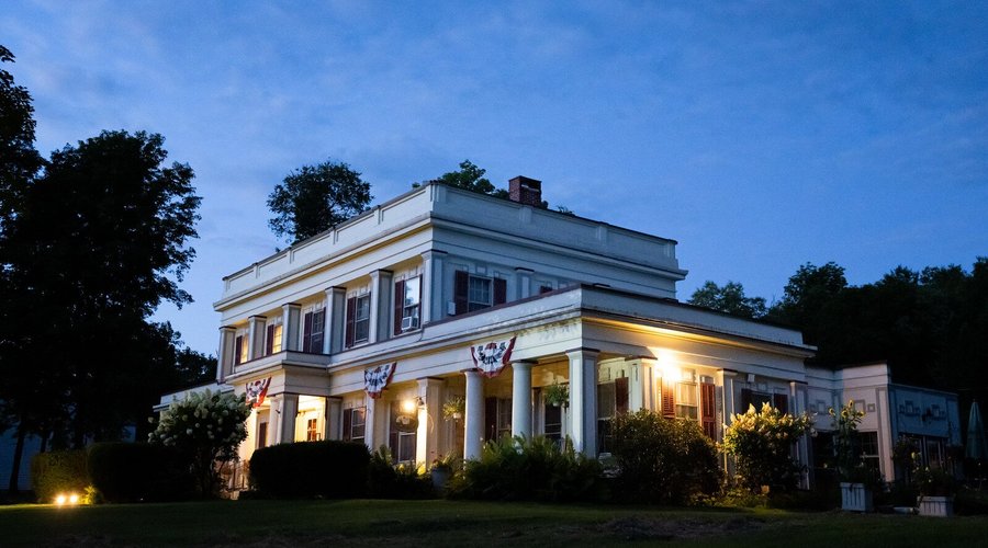 Arlington Inn & Spa
