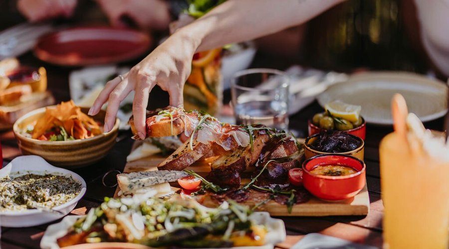 The ultimate sharing food - Tapas 