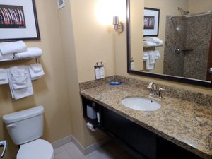 HOLIDAY INN EXPRESS KLAMATH - REDWOOD NTL PARK AREA, AN IHG HOTEL ...