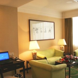 Suite Living Room