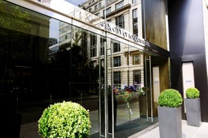 Apex City of London Hotel in London