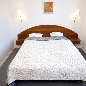 Guest Room 2