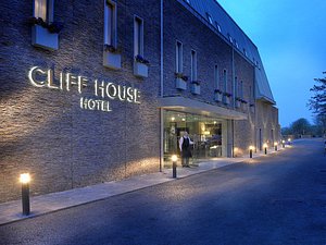 Cliff House Hotel in Ardmore