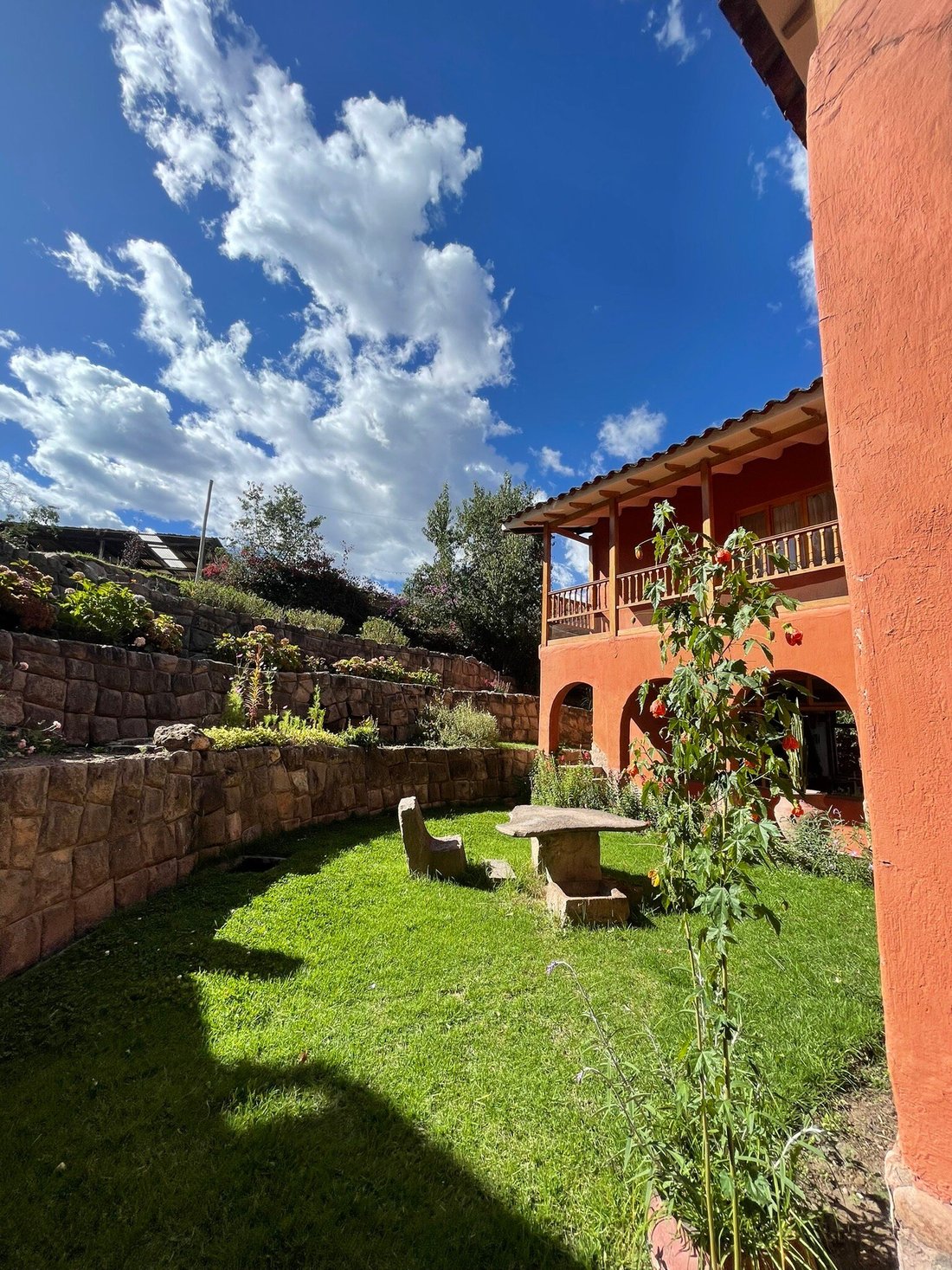 luna-rumi-prices-hostel-reviews-peru-urubamba-sacred-valley