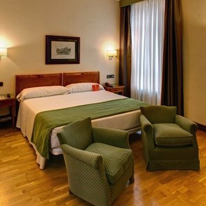 500568 Guest Room