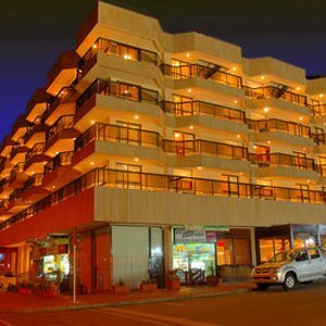 Golden Beach Resort & Spa