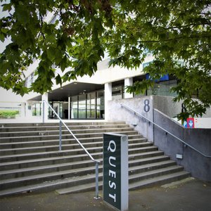 Quest Entrance Steps