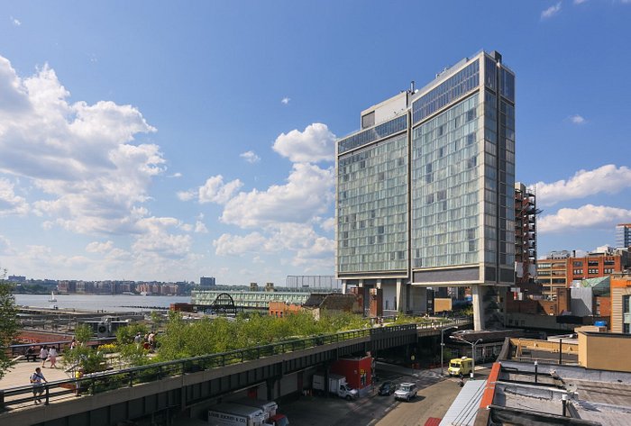 75% of the Stores in NYC's Hudson Yards Didn't Pay Rent in April