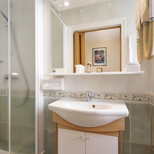 Bathroom3