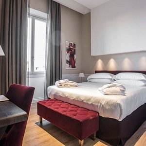 667005 Guest Room