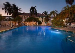 Pool Area Phase Atnight