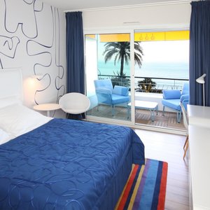 Deluxe Bedroom