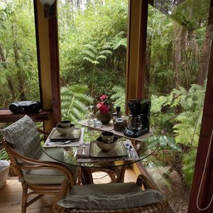 Hale Kilauea Dining Area