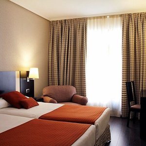 500303 Guest Room