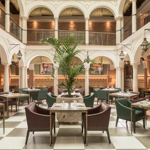 Balausta Restaurant