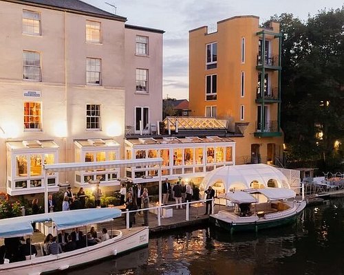 boat trips in oxfordshire