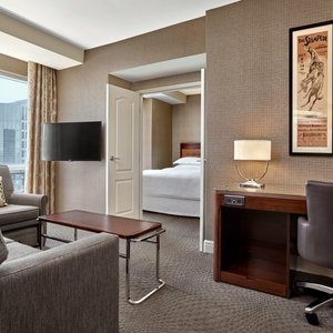 One-Bedroom King Deluxe Suite