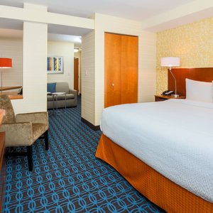 Executive King Suite - Sleeping Area