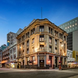 Quest Savoy Exterior