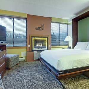 Murphy Bed - Mountainside Lodge