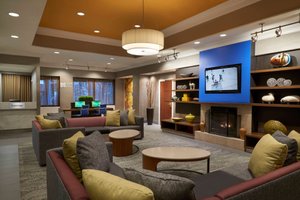 Courtyard by Marriott Toronto Downtown in Toronto