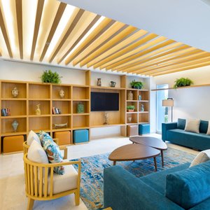 Lobby Bar