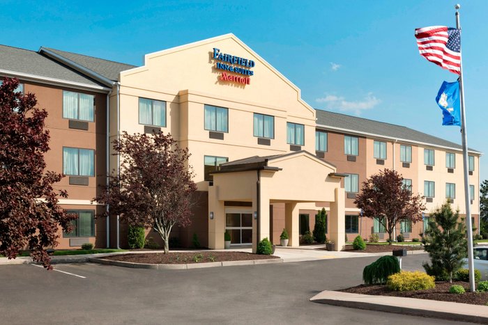 FAIRFIELD INN & SUITES HARTFORD MANCHESTER $118 ($̶2̶0̶6̶) - Prices ...