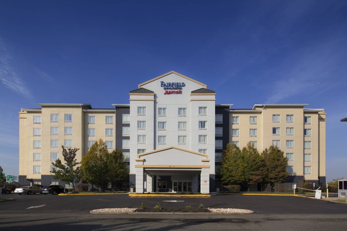 FAIRFIELD INN & SUITES BY MARRIOTT NEWARK LIBERTY INTERNATIONAL AIRPORT ...