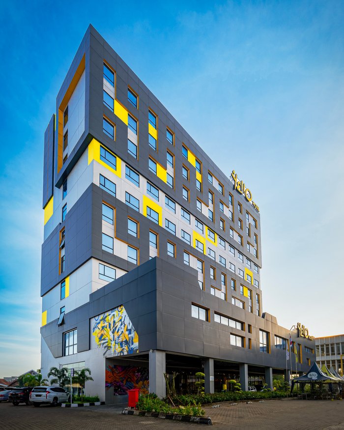 YELLO HOTEL JAMBI - Updated 2024 Prices & Reviews (Indonesia)