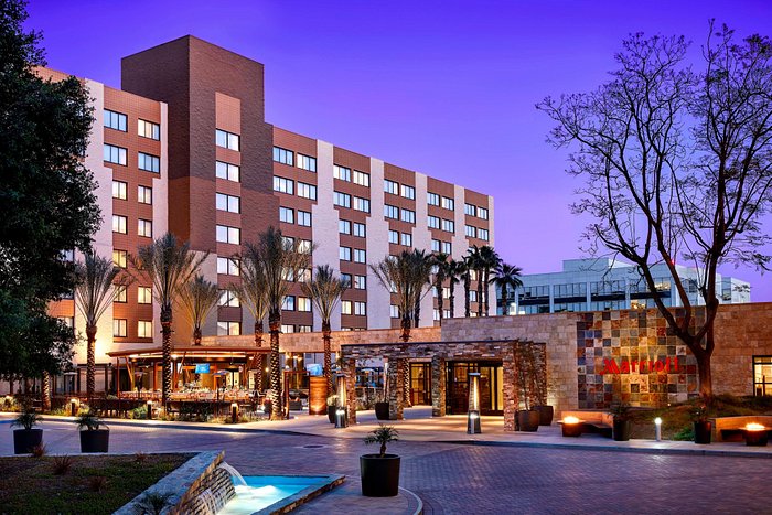 THE 10 BEST Los Angeles Hotels with Shuttle 2023 (Prices) - Tripadvisor