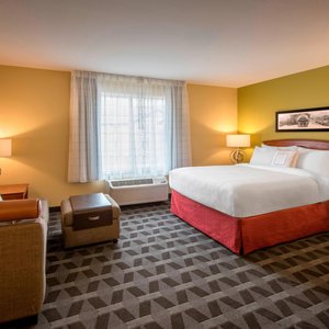 Executive Studio Suite