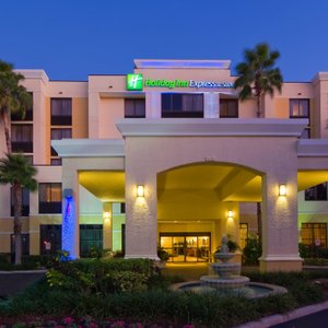 Hotel Exterior - Dusk