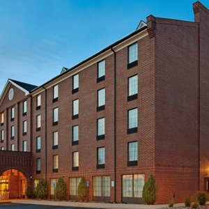 Welcome to our Holiday Inn Express Harrisburg East hotel