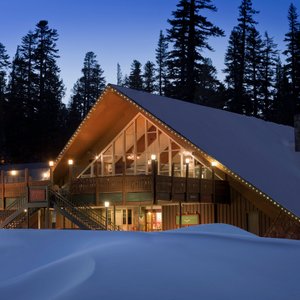 MMI WinterNight Exterior