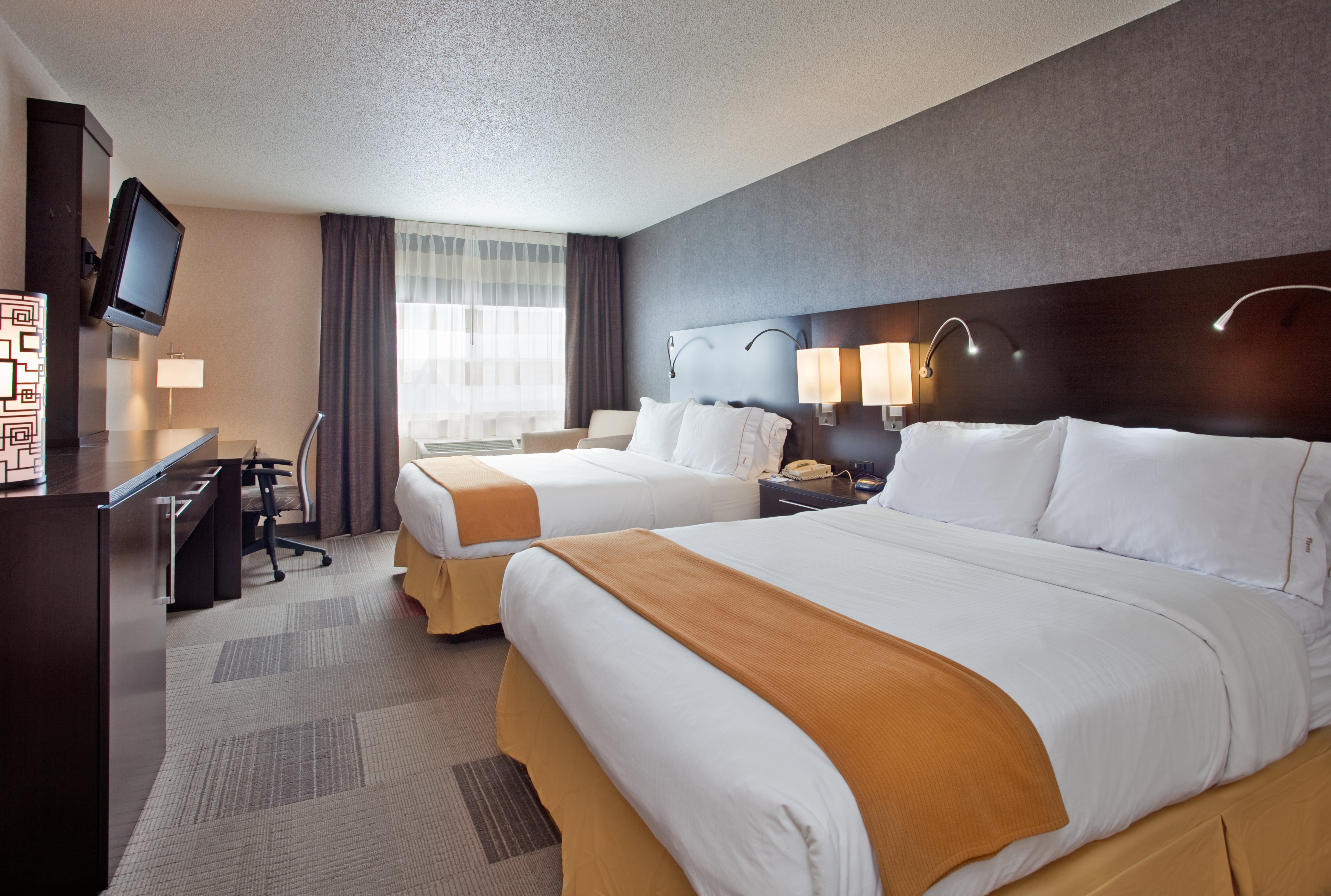 HOLIDAY INN EXPRESS SUITES BEATRICE AN IHG HOTEL 118 1 2 5