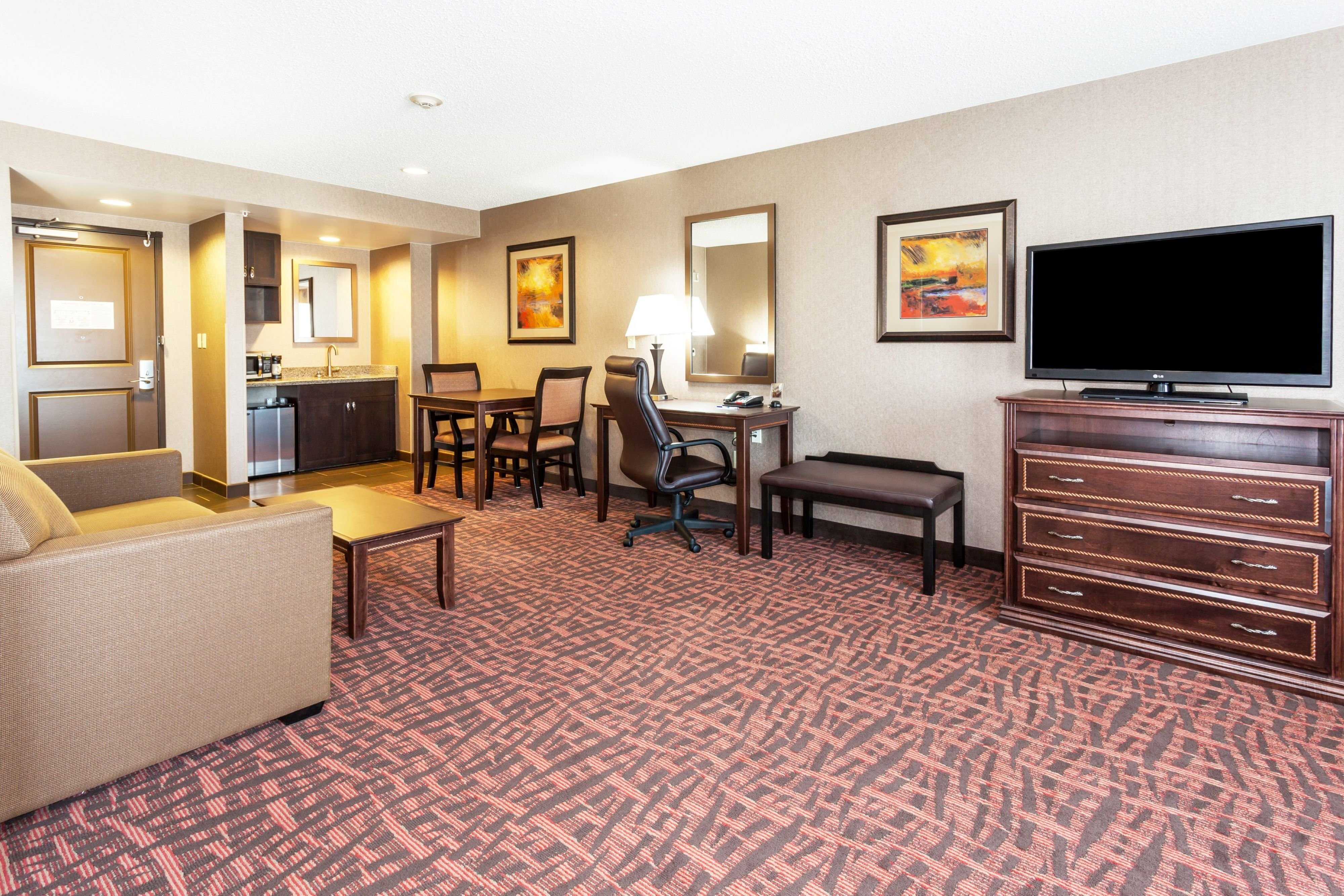 HOLIDAY INN EXPRESS SUITES CHEYENNE AN IHG HOTEL Updated 2024   Suite Living Area 